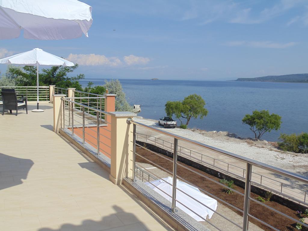 Palaiologou Panorama Apartments Mantamádos Oda fotoğraf
