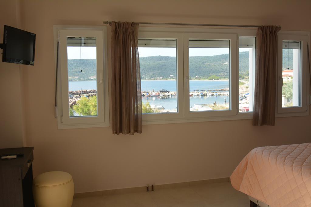 Palaiologou Panorama Apartments Mantamádos Dış mekan fotoğraf