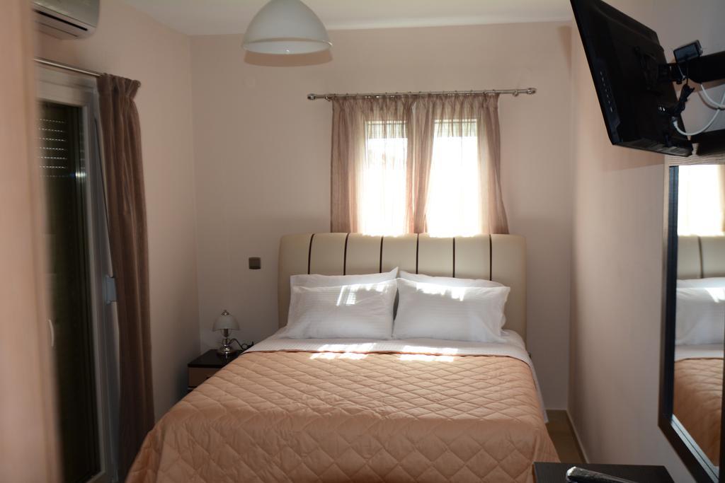 Palaiologou Panorama Apartments Mantamádos Dış mekan fotoğraf