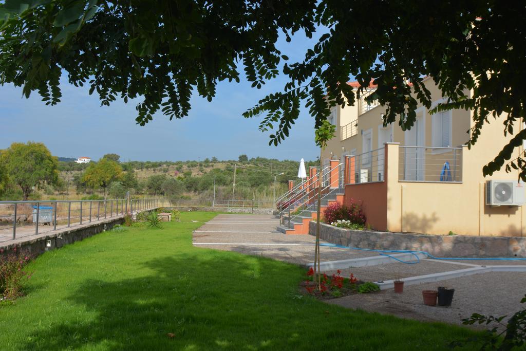 Palaiologou Panorama Apartments Mantamádos Dış mekan fotoğraf